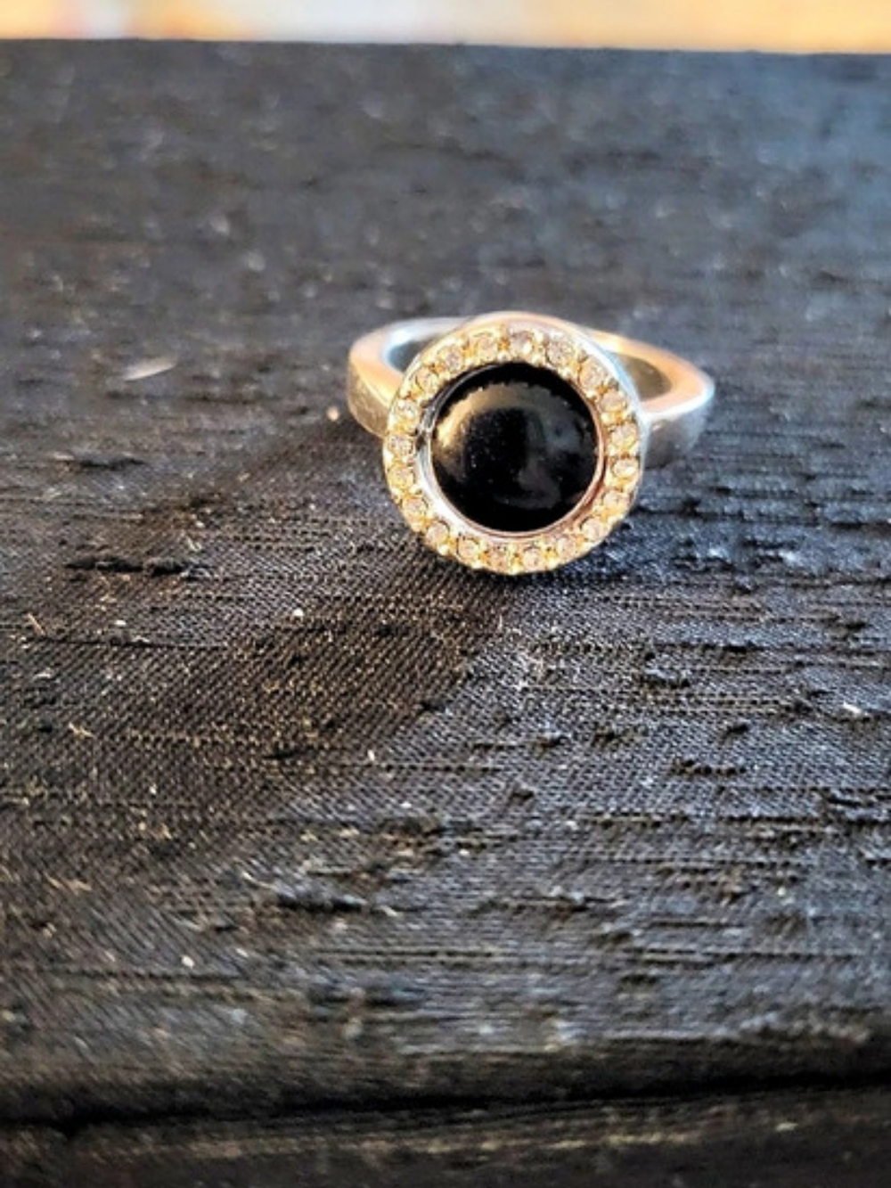 UNIQUE STUNNING FLIP CENTER BLACK STONE HALO RING SIZE 10